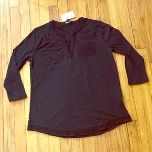 🍀NWT🍀LUCKY BRAND🍀crochet detail V Neck top🍀